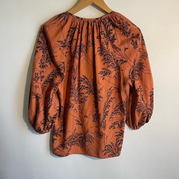 WHiT NYC Forrest Print Blouse Button Up Size P Silk Mustard - Picture 4 of 6